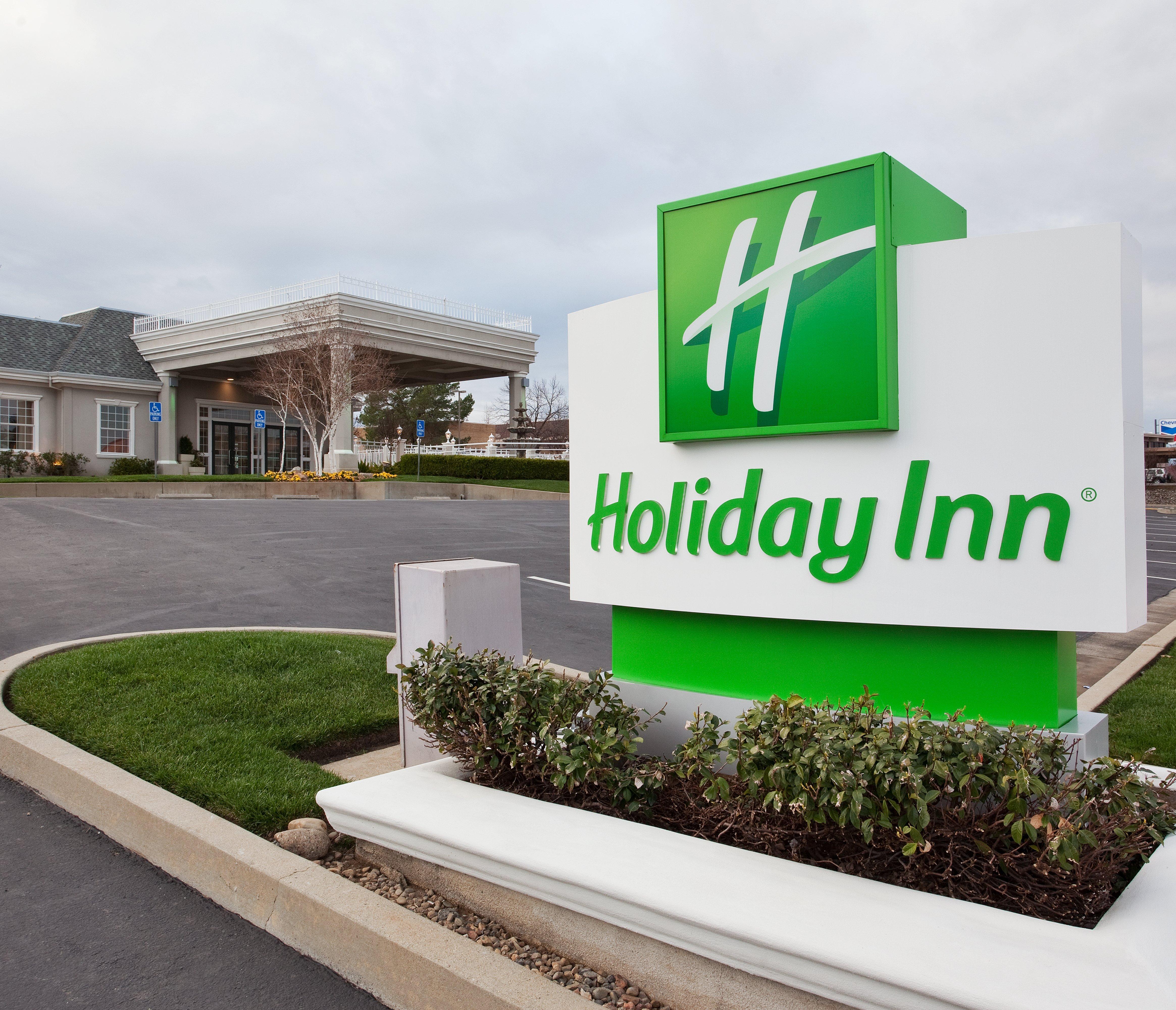 Holiday Inn Redding By Ihg מראה חיצוני תמונה