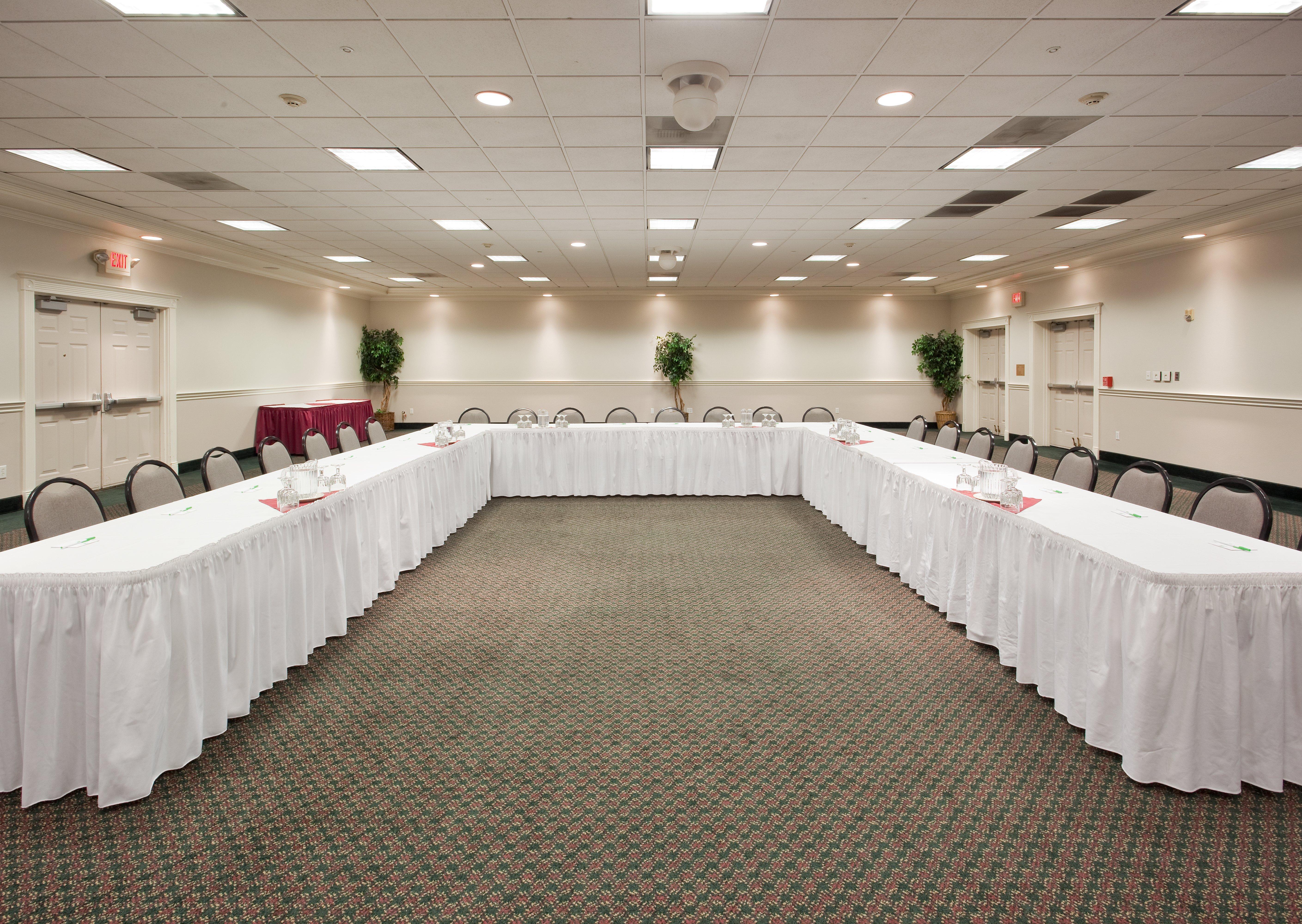 Holiday Inn Redding By Ihg מראה חיצוני תמונה