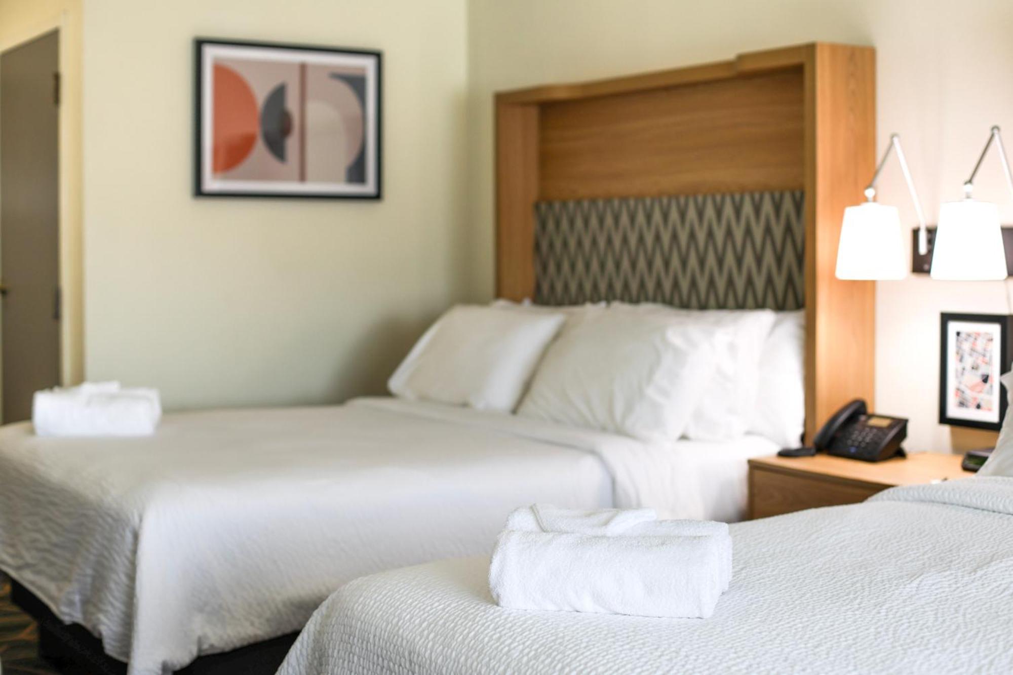 Holiday Inn Redding By Ihg מראה חיצוני תמונה