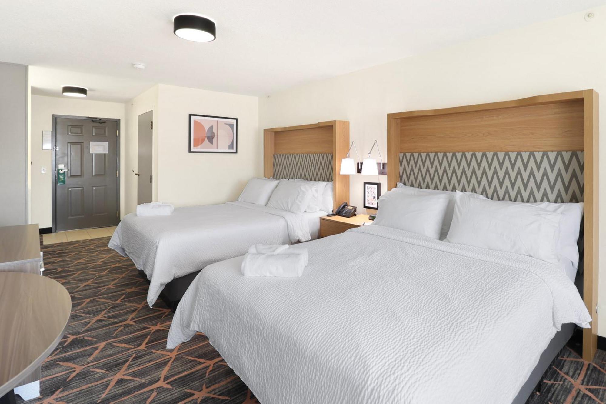 Holiday Inn Redding By Ihg מראה חיצוני תמונה