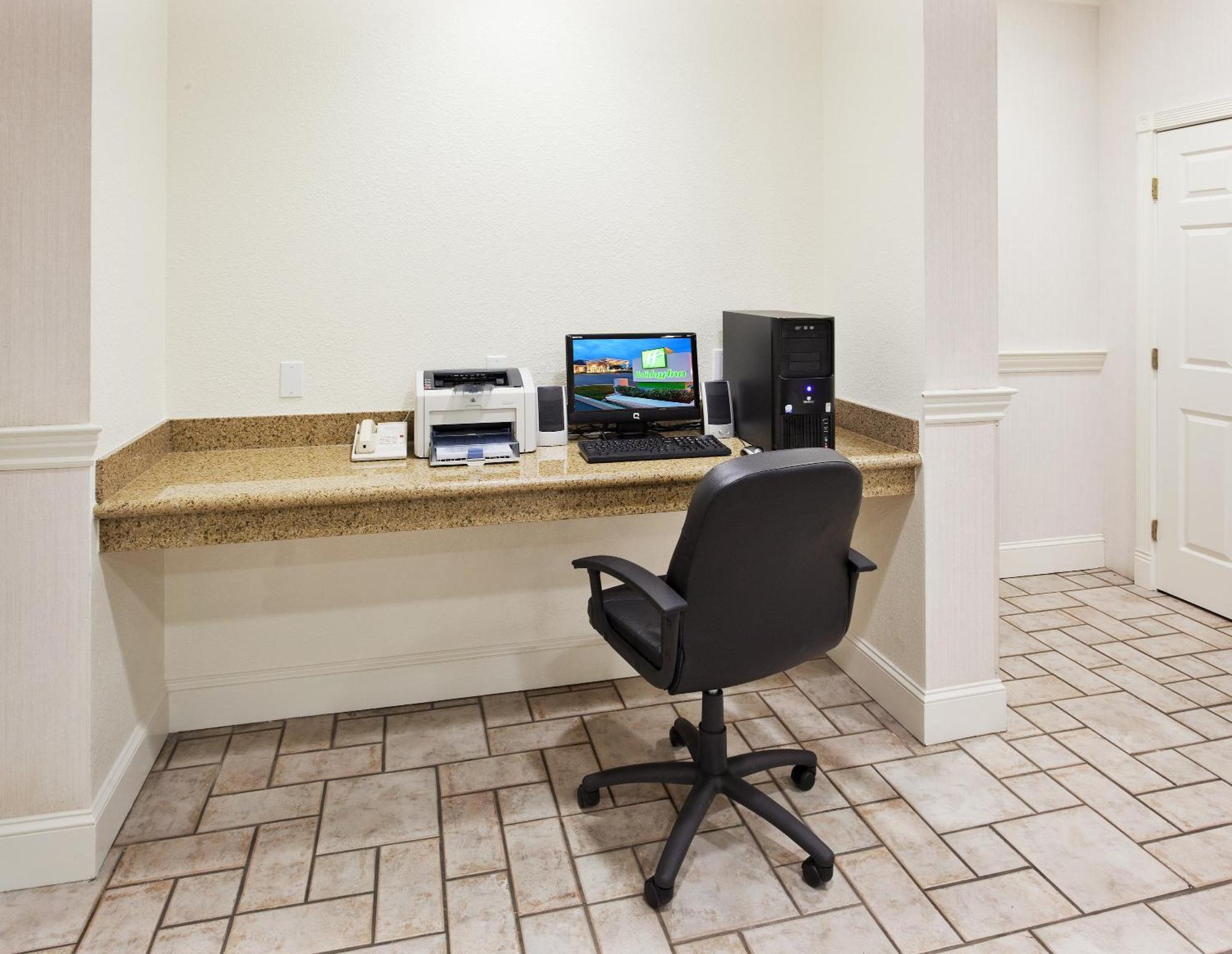 Holiday Inn Redding By Ihg מראה חיצוני תמונה