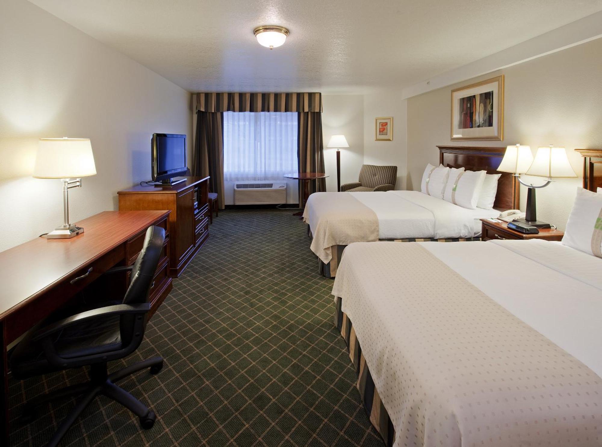 Holiday Inn Redding By Ihg מראה חיצוני תמונה
